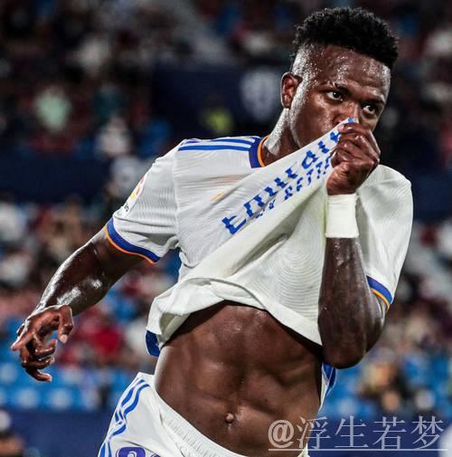 皇马拒绝威尼修斯3000万欧年薪要求,2026年或将其出售 皇马拒绝威尼修斯3000万欧年薪要求,2026年或将其出售