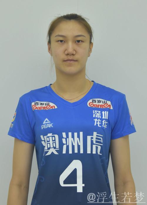 董铭霄亮相深圳热身赛，外教青睐为何天津不予重用？